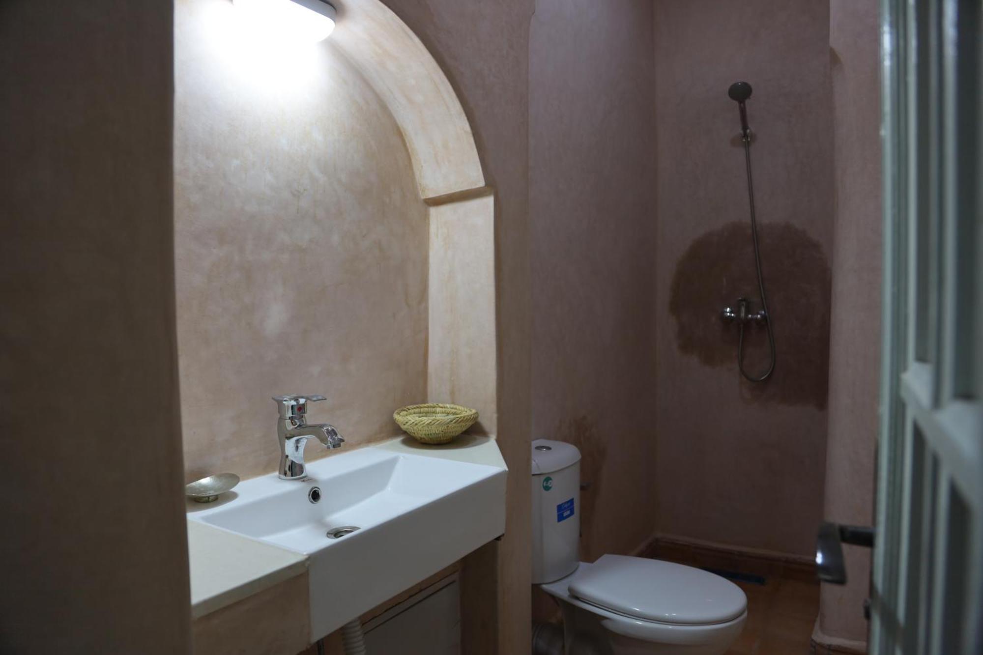 Riad La Rose Des Sables 马拉喀什 外观 照片