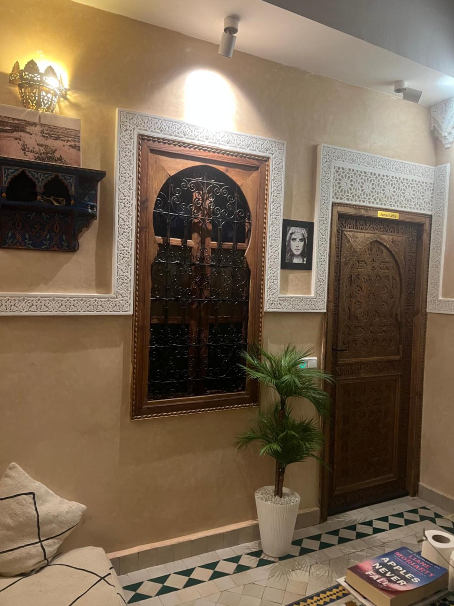 Riad La Rose Des Sables 马拉喀什 外观 照片